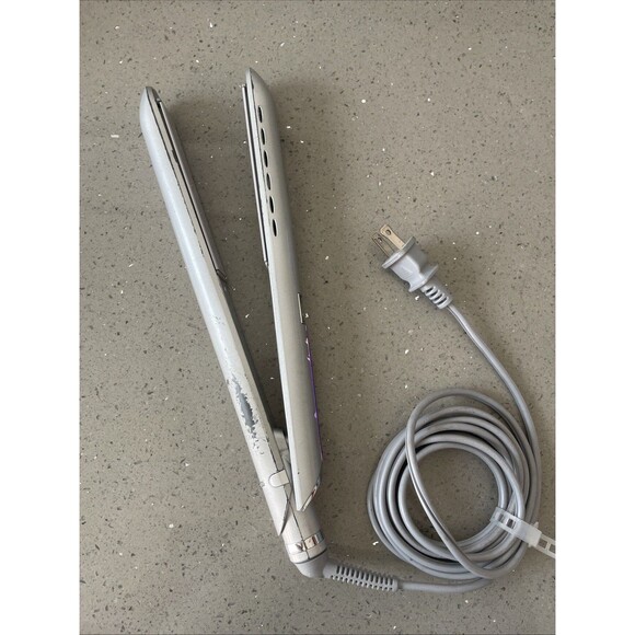 John Frieda JFS1NG Frizz-Ease Sleek Finish 1" Ionic Flat Iron Hair Straightener - Picture 4 of 7